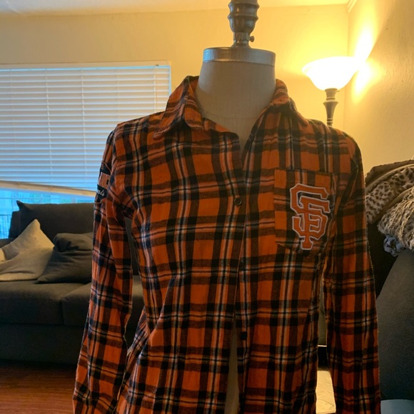 San Francisco Giants Women’s flannel - Picture 4 of 8